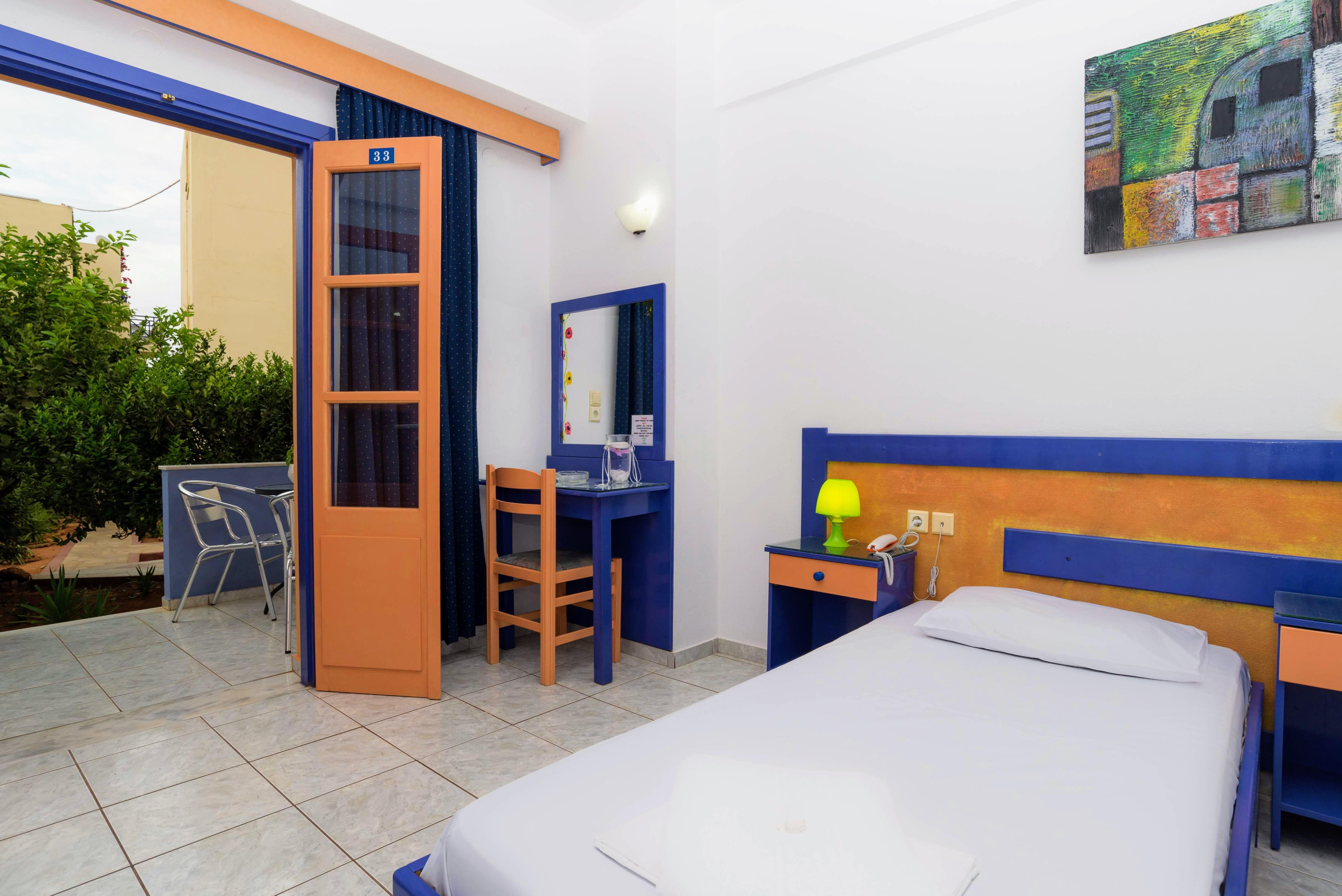 Eltina Apartments Malia Extérieur photo