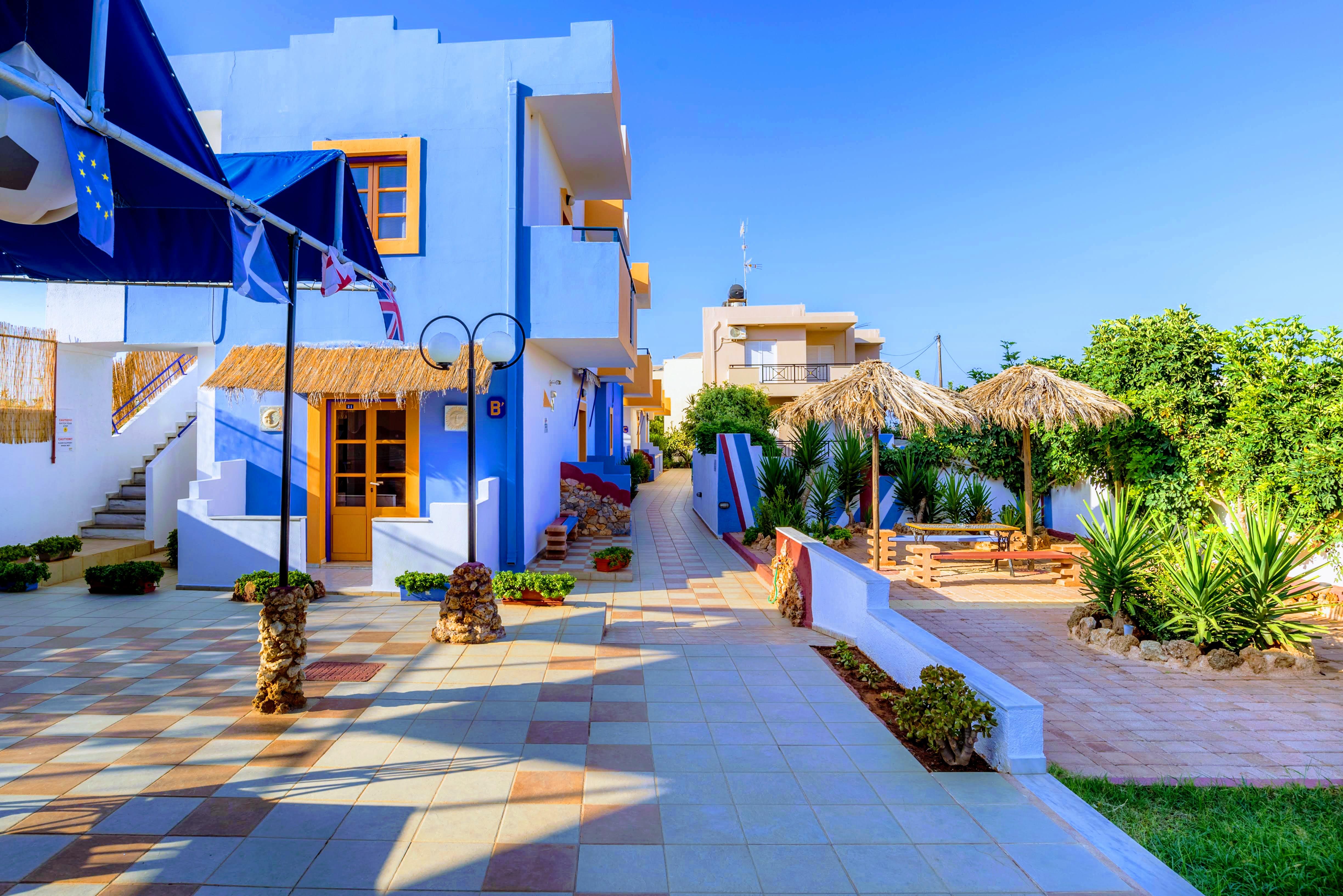 Eltina Apartments Malia Extérieur photo